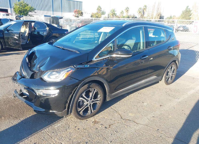 Photo 2 of 2020 Chevrolet Bolt EV FWD PREMIER (VIN 1G1FZ6S0XL4123424)