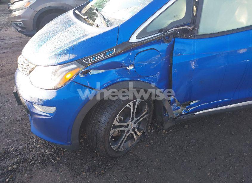 Photo 6 of 2021 Chevrolet Bolt EV FWD PREMIER (VIN 1G1FZ6S0XM4111811)