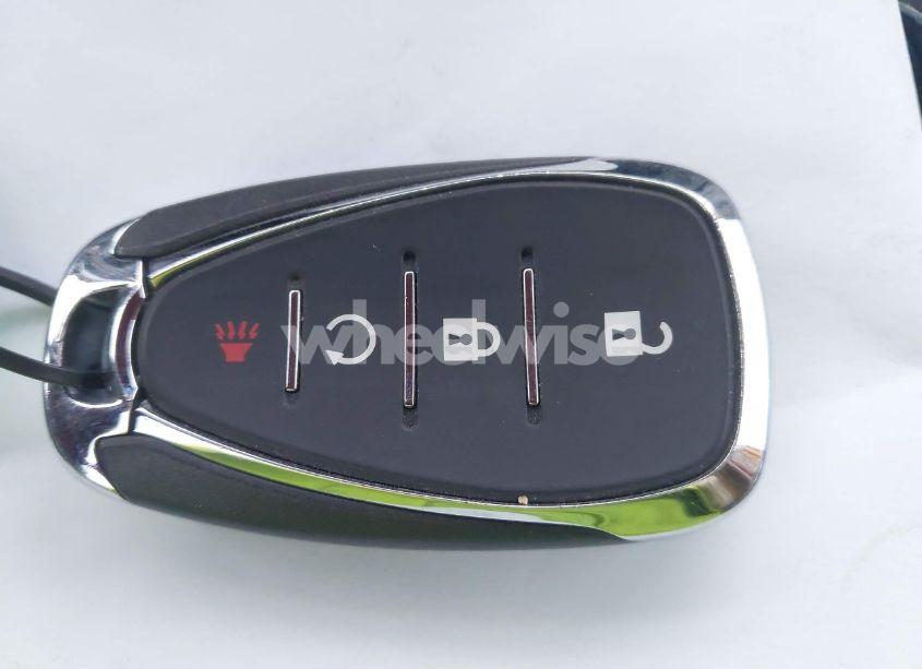 Photo 11 of 2022 Chevrolet Bolt EUV FWD PREMIER (VIN 1G1FZ6S0XN4127573)