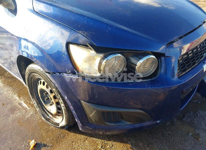 Photo 12 of 2014 Chevrolet Sonic LS AUTO (VIN 1G1JA5SG2E4161371)