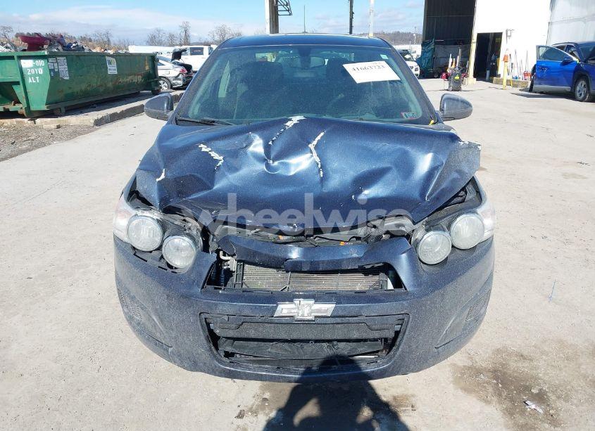 Photo 6 of 2015 Chevrolet Sonic LS AUTO (VIN 1G1JA5SG2F4209842)