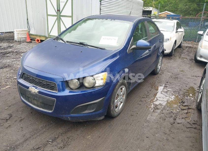 Photo 2 of 2014 Chevrolet Sonic LS AUTO (VIN 1G1JA5SG3E4127102)