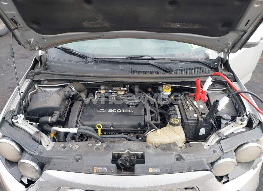 Photo 10 of 2014 Chevrolet Sonic LS AUTO (VIN 1G1JA5SG4E4144989)