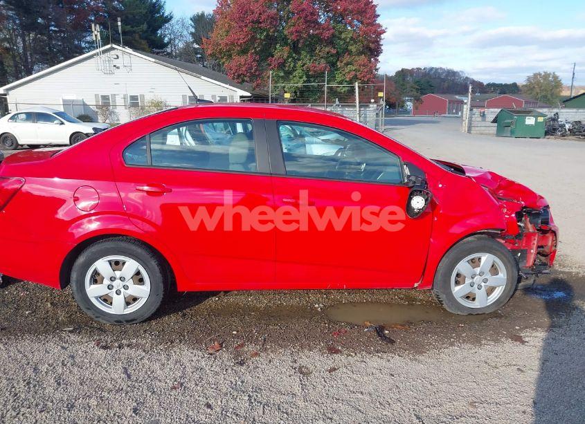 Photo 14 of 2014 Chevrolet Sonic LS AUTO (VIN 1G1JA5SG4E4158696)