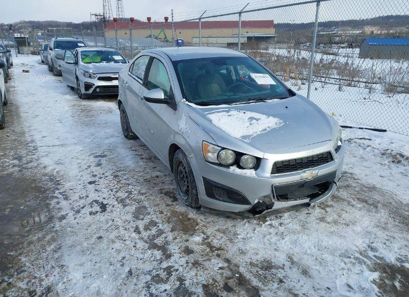 2013 Chevrolet Sonic LS AUTO (VIN 1G1JA5SG6D4236927) main photo