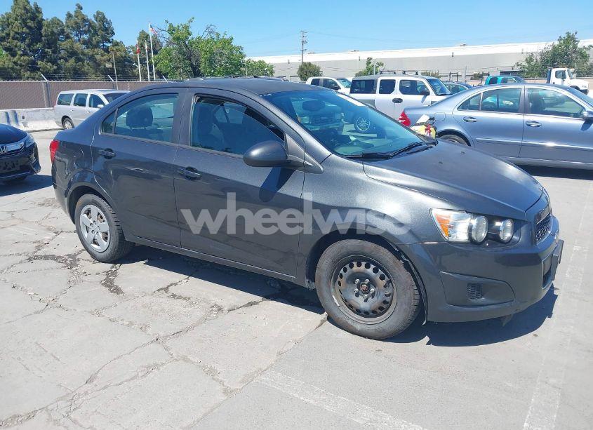 2016 Chevrolet Sonic LS AUTO (VIN 1G1JA5SG7G4183756) main photo