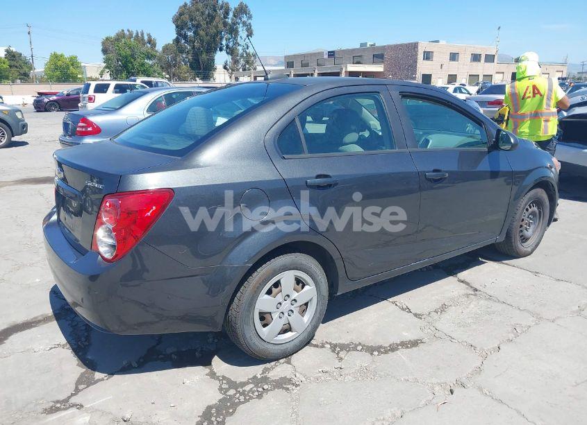 Photo 4 of 2016 Chevrolet Sonic LS AUTO (VIN 1G1JA5SG7G4183756)