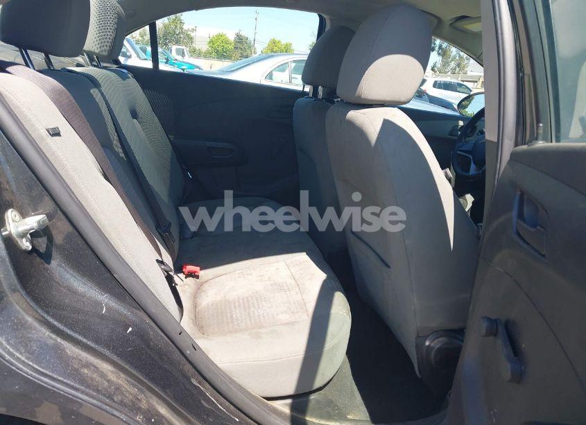 Photo 8 of 2016 Chevrolet Sonic LS AUTO (VIN 1G1JA5SG7G4183756)