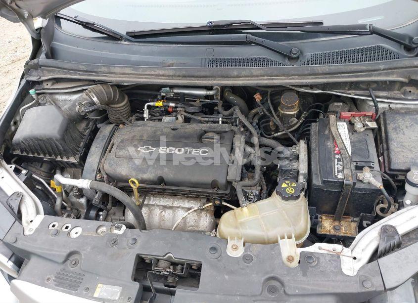 Photo 10 of 2012 Chevrolet Sonic 2LS (VIN 1G1JA5SH0C4133638)