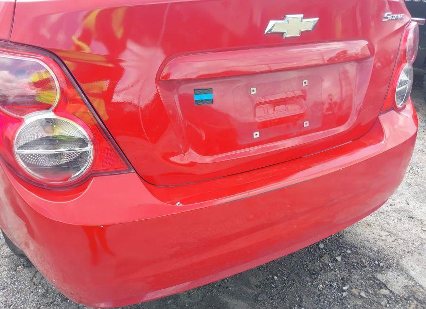 Photo 6 of 2012 Chevrolet Sonic 2LS (VIN 1G1JA5SH0C4224909)