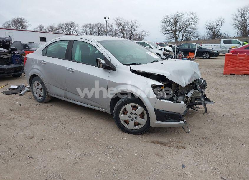 2014 Chevrolet Sonic LS AUTO (VIN 1G1JA5SH0E4143508) main photo