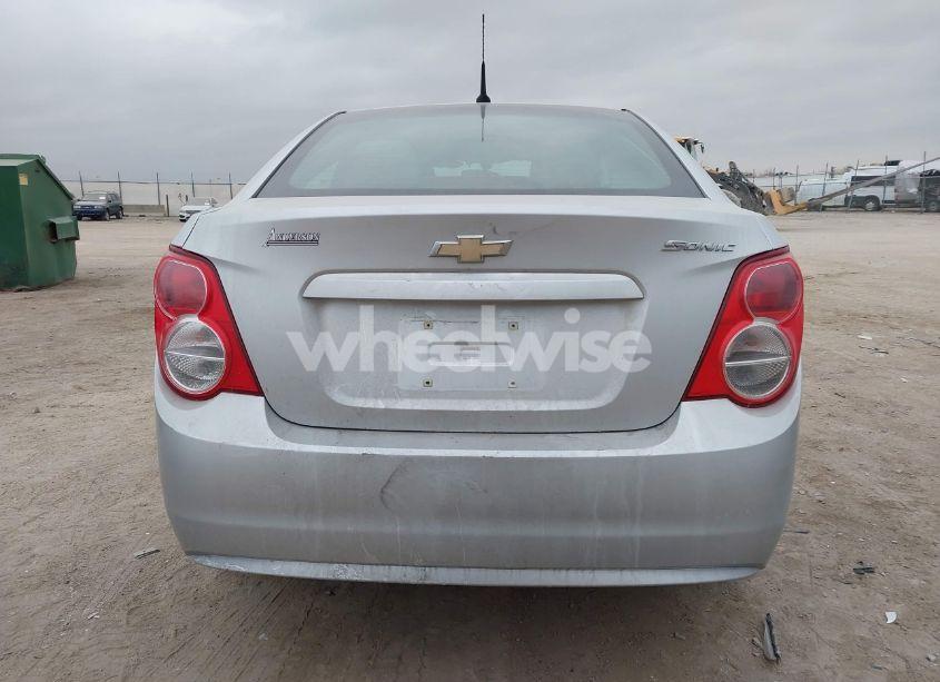Photo 17 of 2014 Chevrolet Sonic LS AUTO (VIN 1G1JA5SH0E4143508)