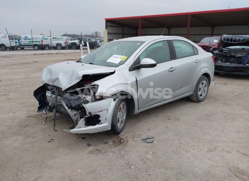 Photo 2 of 2014 Chevrolet Sonic LS AUTO (VIN 1G1JA5SH0E4143508)