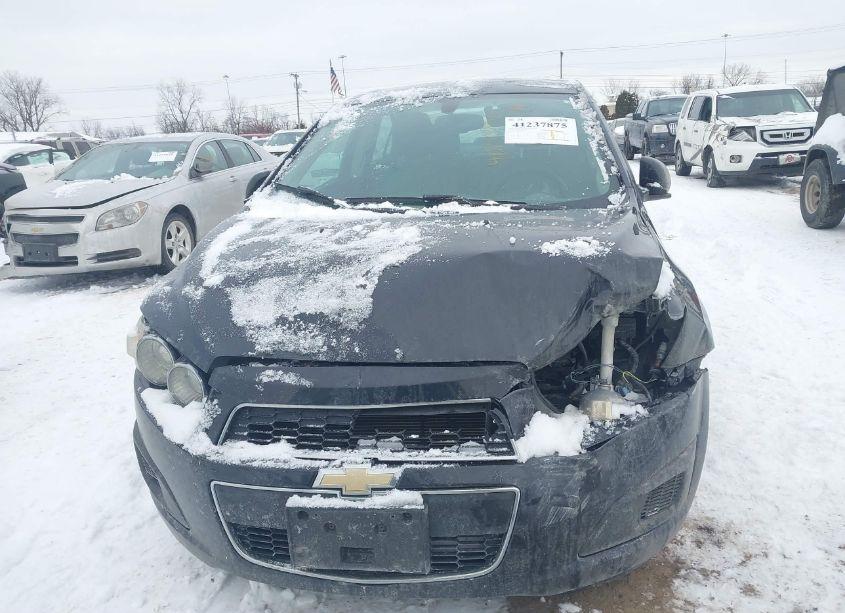 Photo 6 of 2015 Chevrolet Sonic LS AUTO (VIN 1G1JA5SH0F4113393)