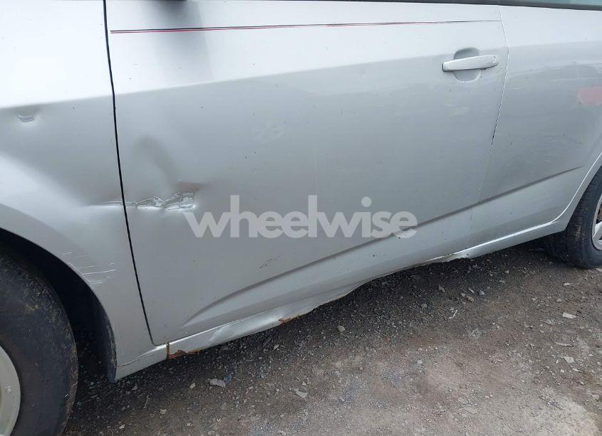 Photo 13 of 2015 Chevrolet Sonic LS AUTO (VIN 1G1JA5SH0F4115600)