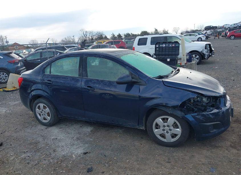 Photo 13 of 2015 Chevrolet Sonic LS AUTO (VIN 1G1JA5SH0F4159967)