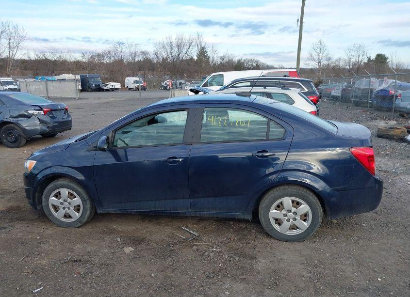 Photo 14 of 2015 Chevrolet Sonic LS AUTO (VIN 1G1JA5SH0F4159967)