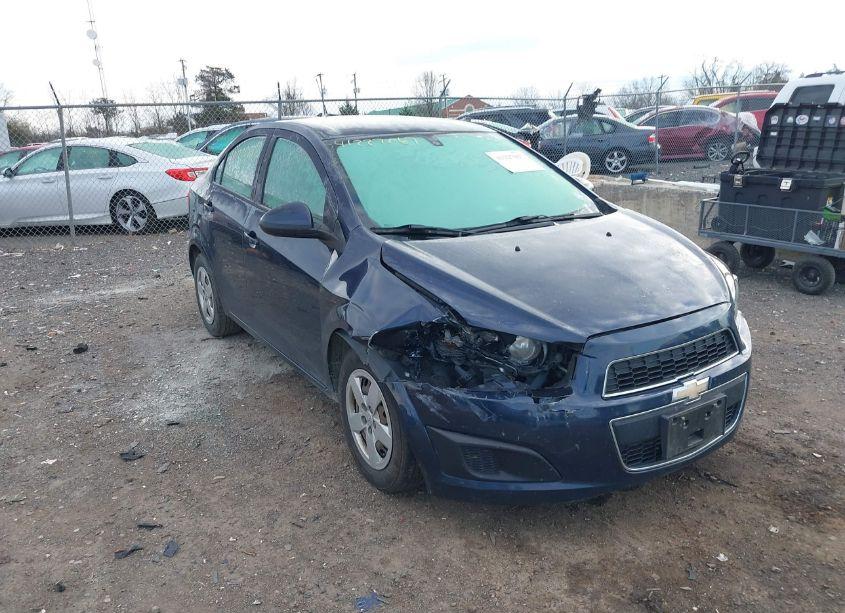 Photo 6 of 2015 Chevrolet Sonic LS AUTO (VIN 1G1JA5SH0F4159967)
