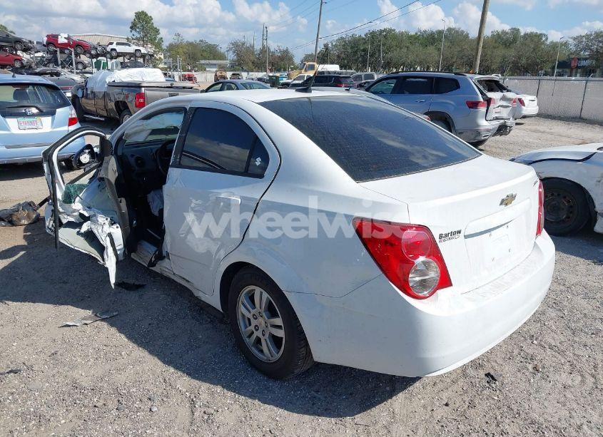 Photo 3 of 2012 Chevrolet Sonic 2LS (VIN 1G1JA5SH1C4165546)
