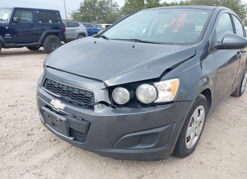 Photo 6 of 2013 Chevrolet Sonic LS AUTO (VIN 1G1JA5SH1D4130619)