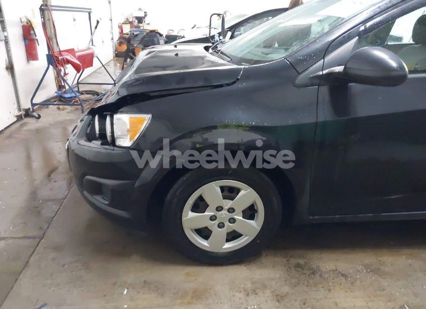 Photo 17 of 2013 Chevrolet Sonic LS AUTO (VIN 1G1JA5SH1D4152913)