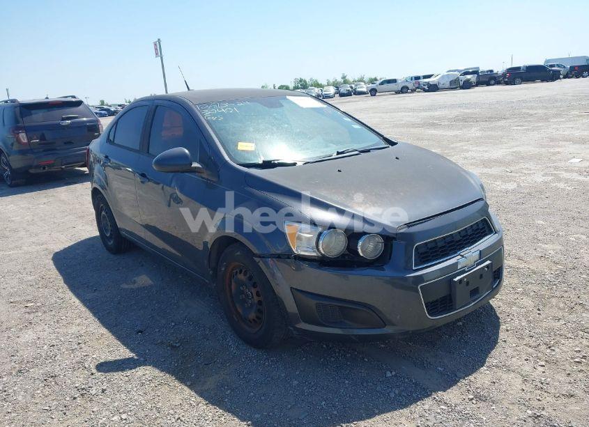 2013 Chevrolet Sonic LS AUTO (VIN 1G1JA5SH2D4112064) main photo