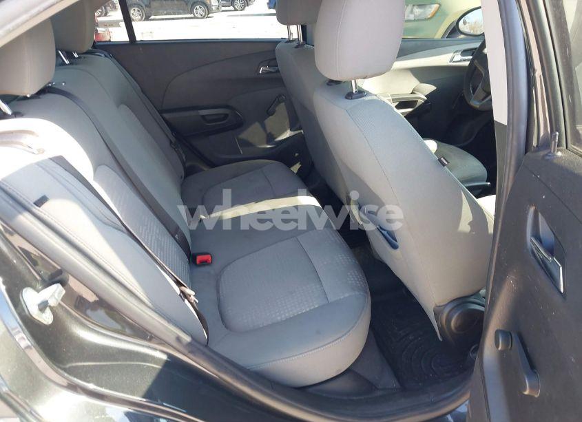 Photo 8 of 2014 Chevrolet Sonic LS AUTO (VIN 1G1JA5SH2E4171889)