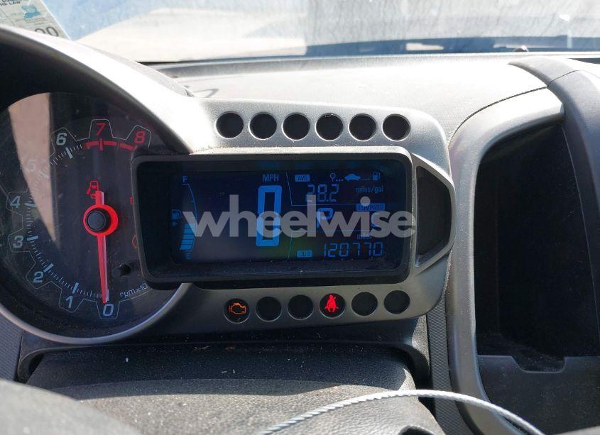 Photo 7 of 2016 Chevrolet Sonic LS AUTO (VIN 1G1JA5SH2G4185696)