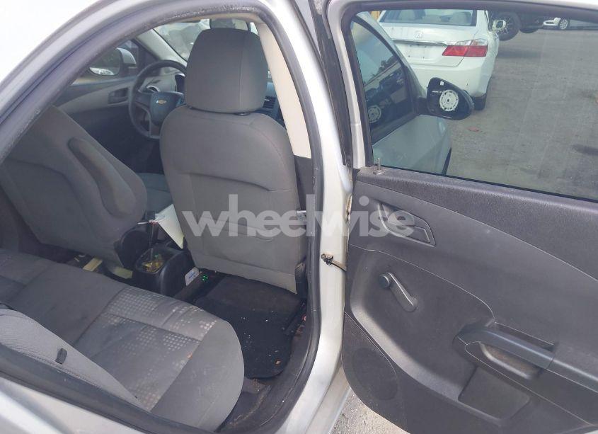 Photo 8 of 2015 Chevrolet Sonic LS AUTO (VIN 1G1JA5SH3F4217022)