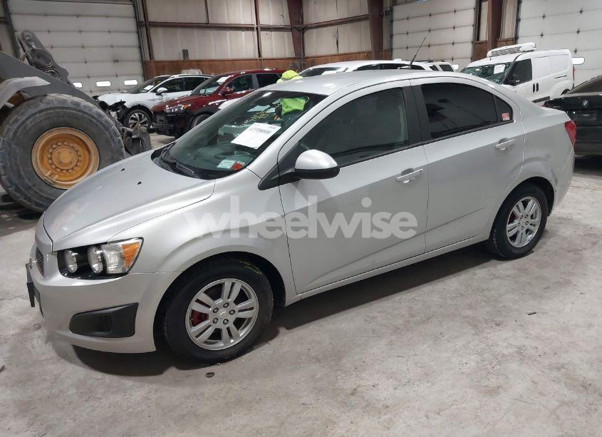 Photo 2 of 2012 Chevrolet Sonic 2LS (VIN 1G1JA5SH4C4108516)