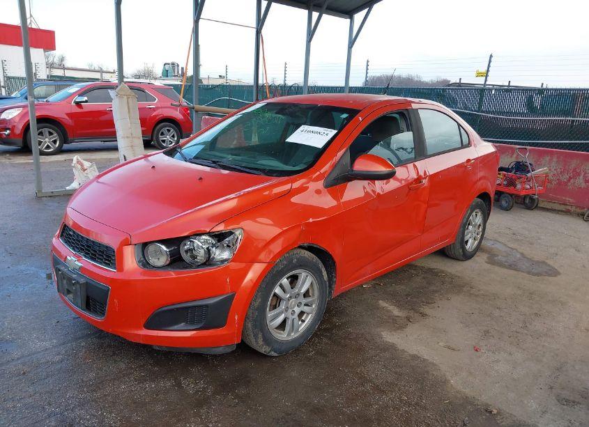 Photo 2 of 2012 Chevrolet Sonic 2LS (VIN 1G1JA5SH4C4222726)