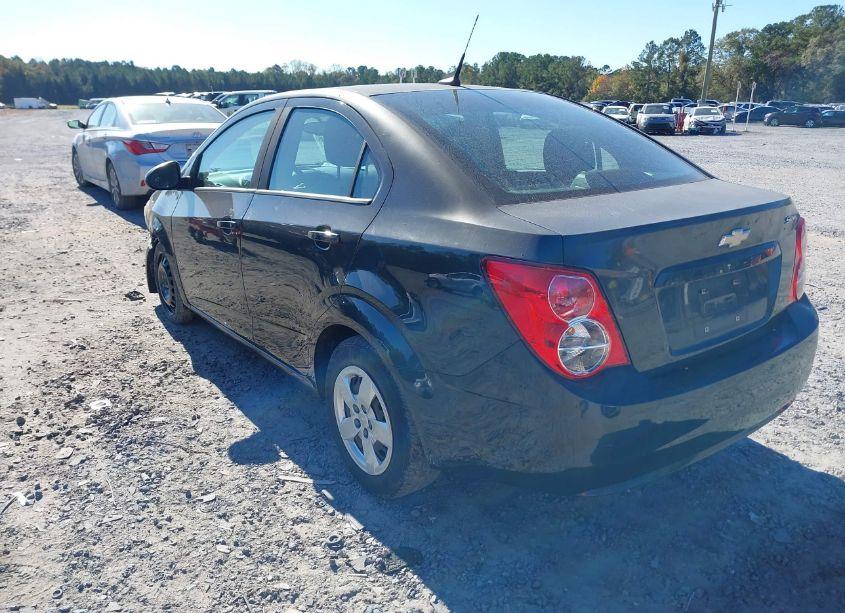 Photo 3 of 2014 Chevrolet Sonic LS AUTO (VIN 1G1JA5SH4E4173854)