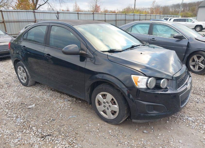 2014 Chevrolet Sonic LS AUTO (VIN 1G1JA5SH4E4195515) main photo