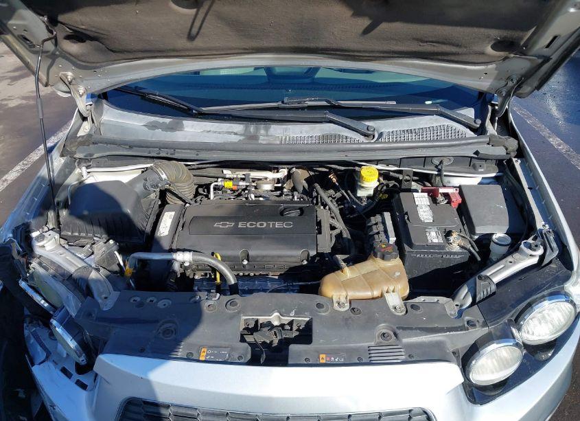 Photo 10 of 2013 Chevrolet Sonic LS AUTO (VIN 1G1JA5SH5D4217651)