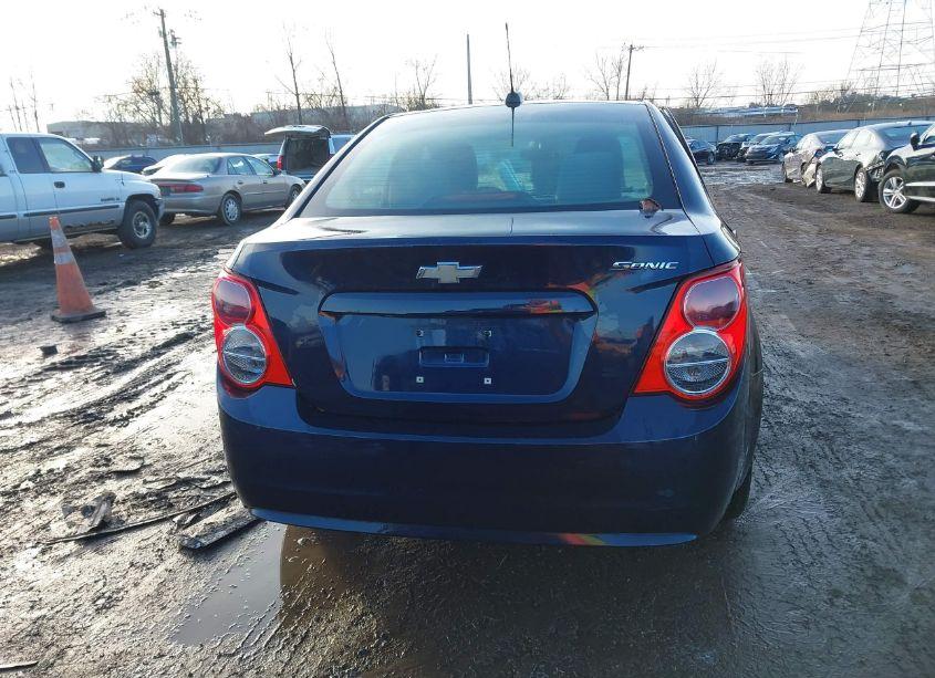 Photo 16 of 2015 Chevrolet Sonic LS AUTO (VIN 1G1JA5SH5F4127385)