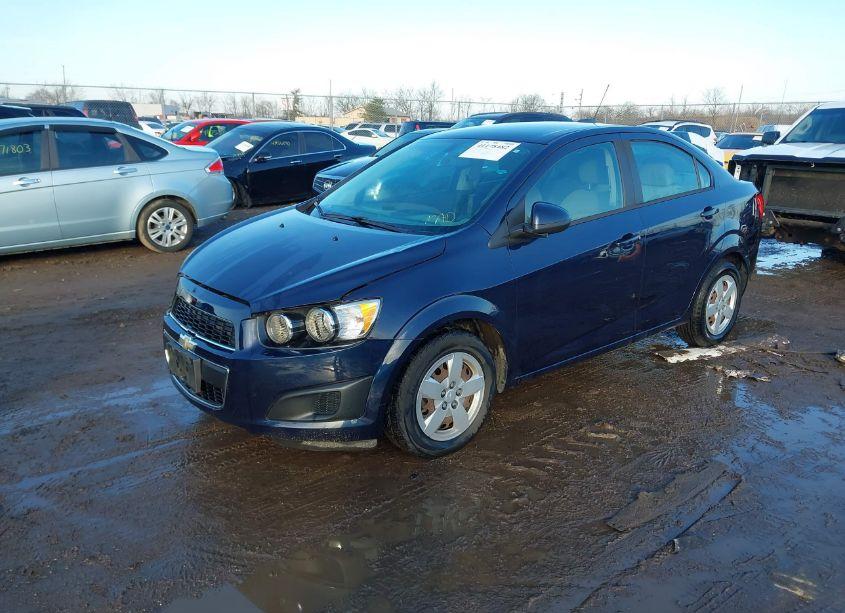 Photo 2 of 2015 Chevrolet Sonic LS AUTO (VIN 1G1JA5SH5F4127385)