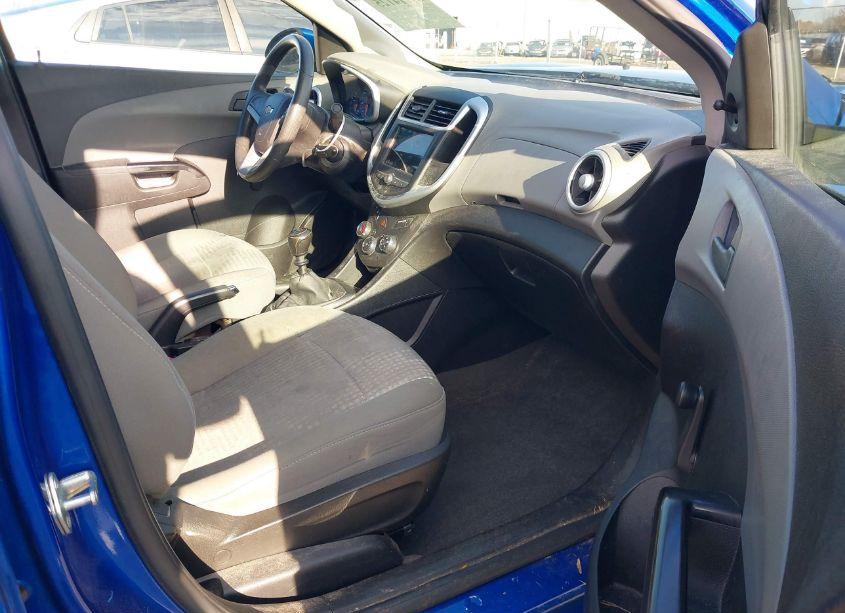 Photo 5 of 2018 Chevrolet Sonic LS MANUAL (VIN 1G1JA5SH5J4130084)