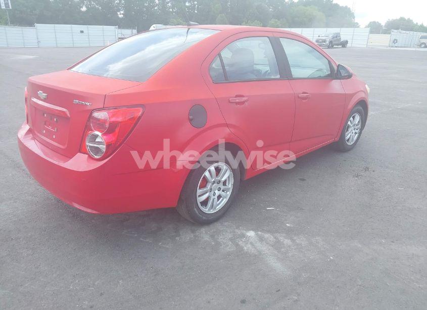 Photo 4 of 2012 Chevrolet Sonic 2LS (VIN 1G1JA5SH6C4121400)