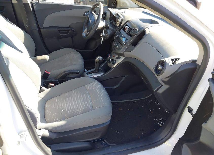 Photo 5 of 2012 Chevrolet Sonic LS (VIN 1G1JA5SH6C4177076)