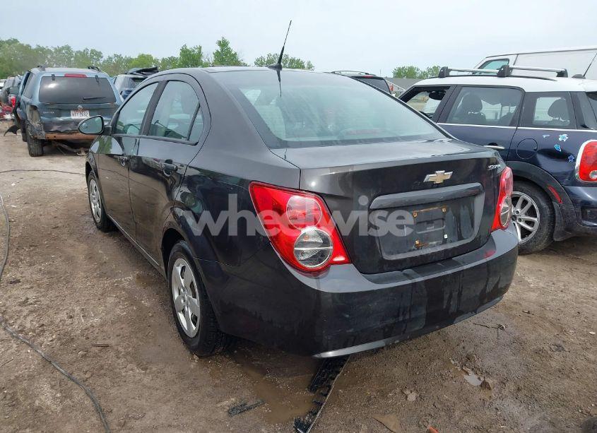 Photo 3 of 2014 Chevrolet Sonic LS AUTO (VIN 1G1JA5SH6E4223010)