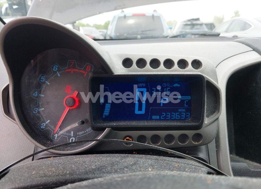 Photo 7 of 2014 Chevrolet Sonic LS AUTO (VIN 1G1JA5SH6E4223010)