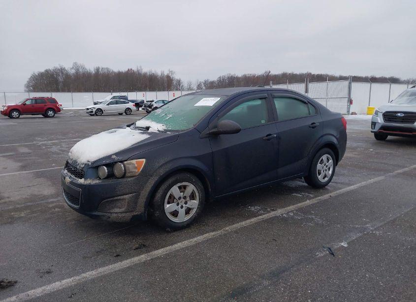 Photo 2 of 2015 Chevrolet Sonic LS AUTO (VIN 1G1JA5SH6F4145278)