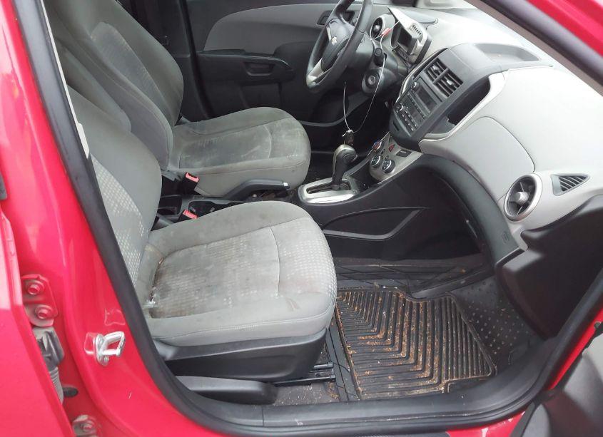 Photo 5 of 2016 Chevrolet Sonic LS AUTO (VIN 1G1JA5SH6G4146044)