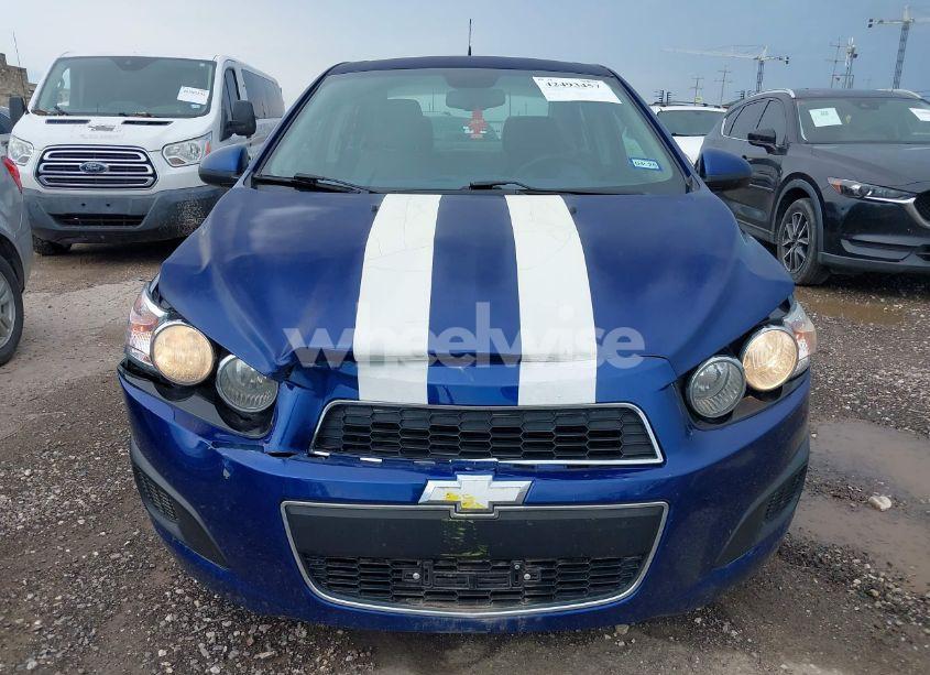 Photo 6 of 2012 Chevrolet Sonic 2LS (VIN 1G1JA5SH8C4228898)