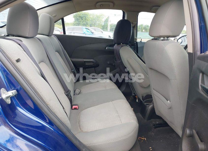 Photo 8 of 2012 Chevrolet Sonic 2LS (VIN 1G1JA5SH8C4228898)