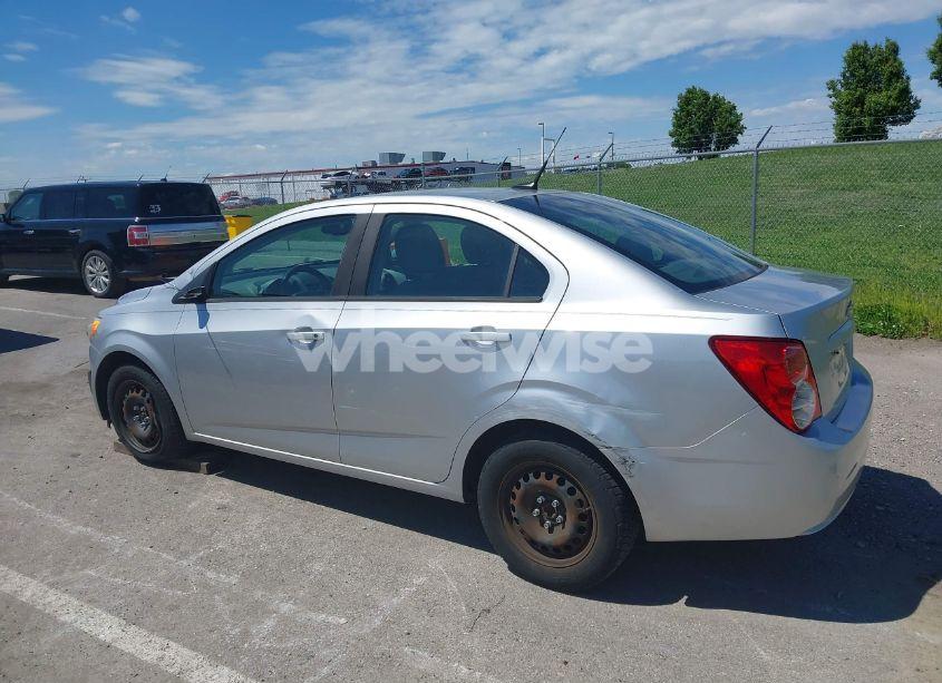 Photo 14 of 2013 Chevrolet Sonic LS AUTO (VIN 1G1JA5SH8D4202996)