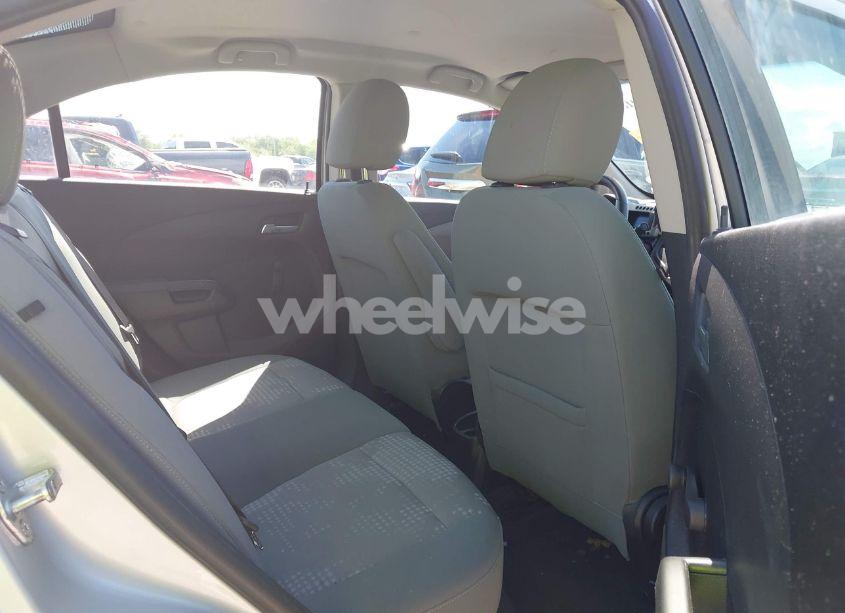 Photo 8 of 2013 Chevrolet Sonic LS AUTO (VIN 1G1JA5SH8D4202996)