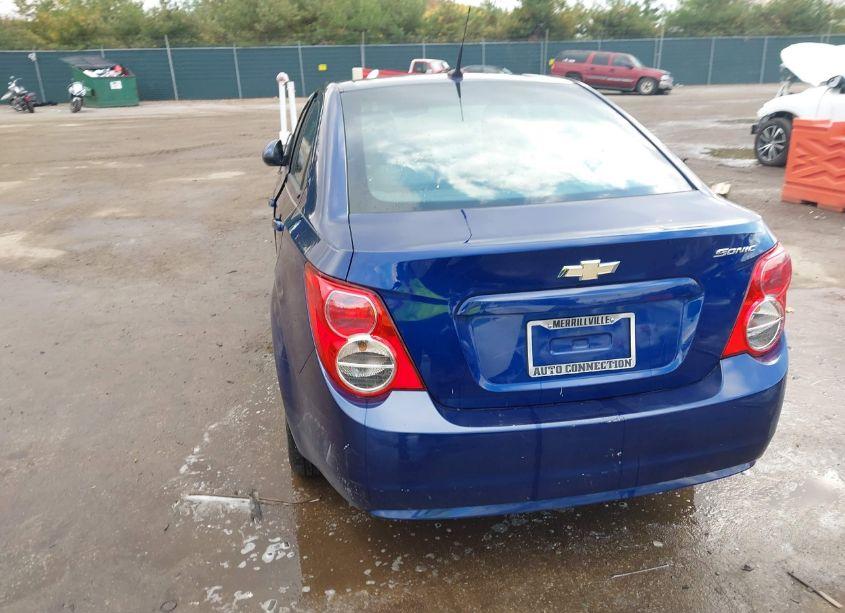 Photo 3 of 2014 Chevrolet Sonic LS AUTO (VIN 1G1JA5SH8E4121241)