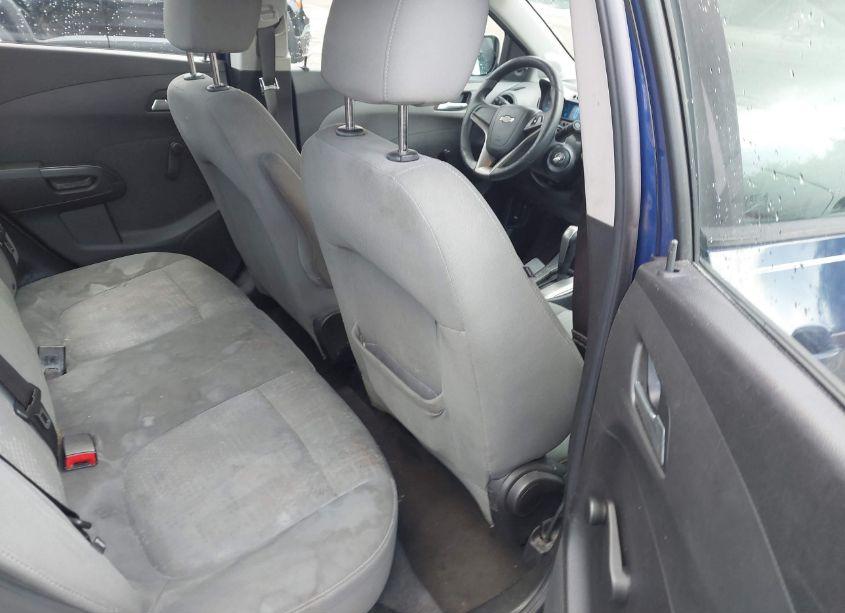 Photo 8 of 2014 Chevrolet Sonic LS AUTO (VIN 1G1JA5SH8E4121241)