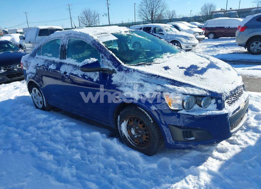 2014 Chevrolet Sonic LS AUTO (VIN 1G1JA5SH8E4222750) main photo